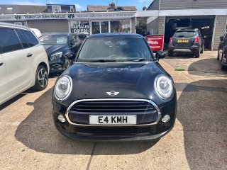 2017 MINI Hatch