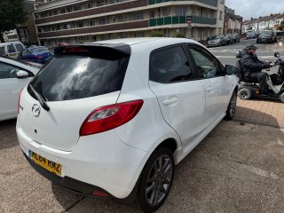 /photos/3736/06762445-1c36-9b70-422e-5a60bf003a0c_i320x240.jpg