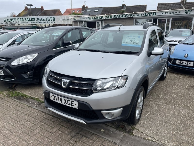 Used 2014 Dacia Sandero Stepway 1.5 dCi Laureate 5dr for sale in