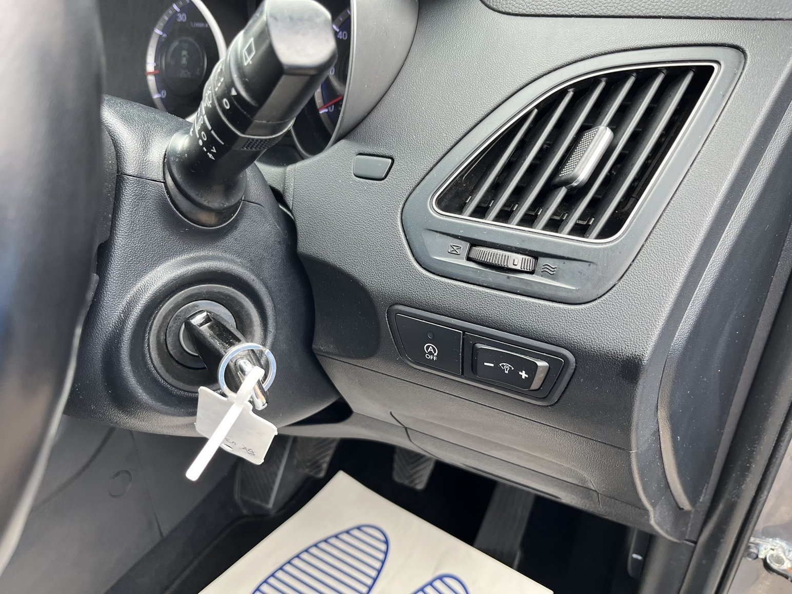 Sold 2015 Hyundai ix35 1.6 GDI Blue Drive SE 5dr 2WD, Portsmouth, Hampshire Walker Car Sales