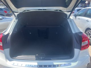 /photos/3736/d00b28b3-9643-ac28-96bd-03bfe79dd47a_i320x240.jpg