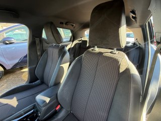 /photos/3736/d54bd2db-68e6-429c-8ed1-e41a98b74ee0_i320x240.jpg
