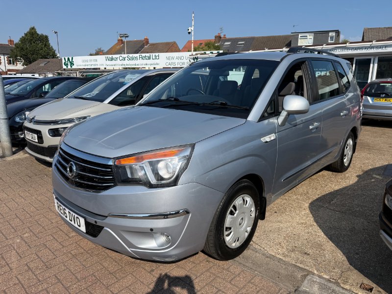2016 SSANGYONG TURISMO 2.0 E XDI S MPV 5DR DIESEL MANUAL EURO 5 155 PS... photo